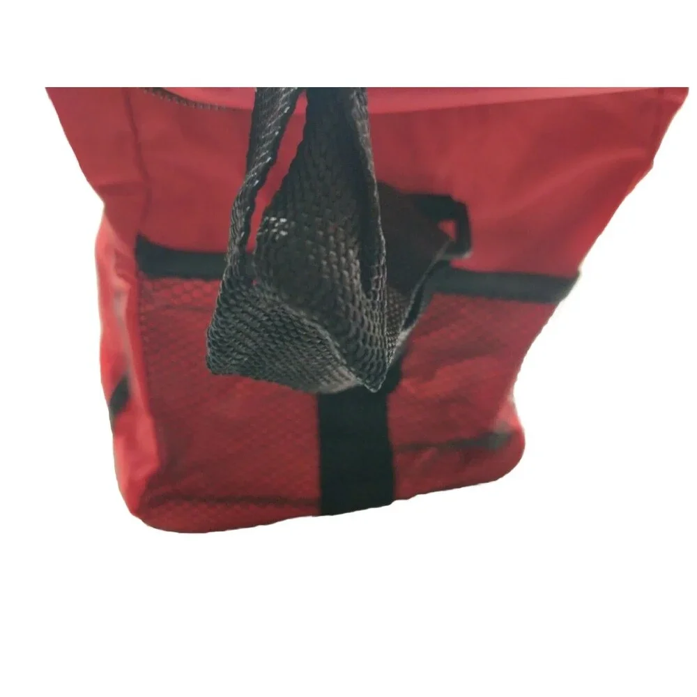soft insulated lunch bag -zip lid 1 pocket & 2 mesh pockets w strap collapsible